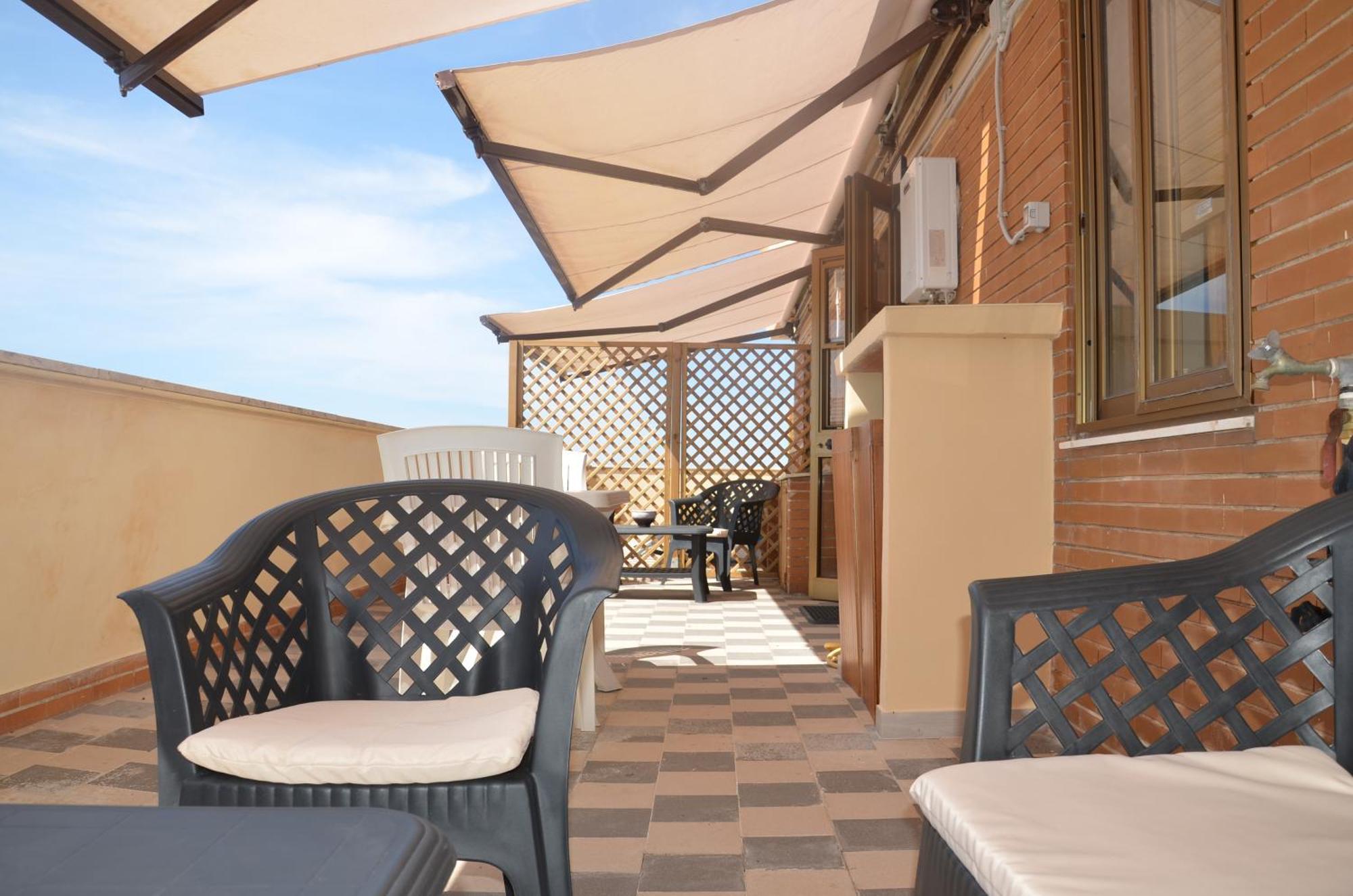 Fantastic Sardinia Residenza Le Terrazze Sassari Casa G Pischedda Attico Vista Mare Hotel Eksteriør billede